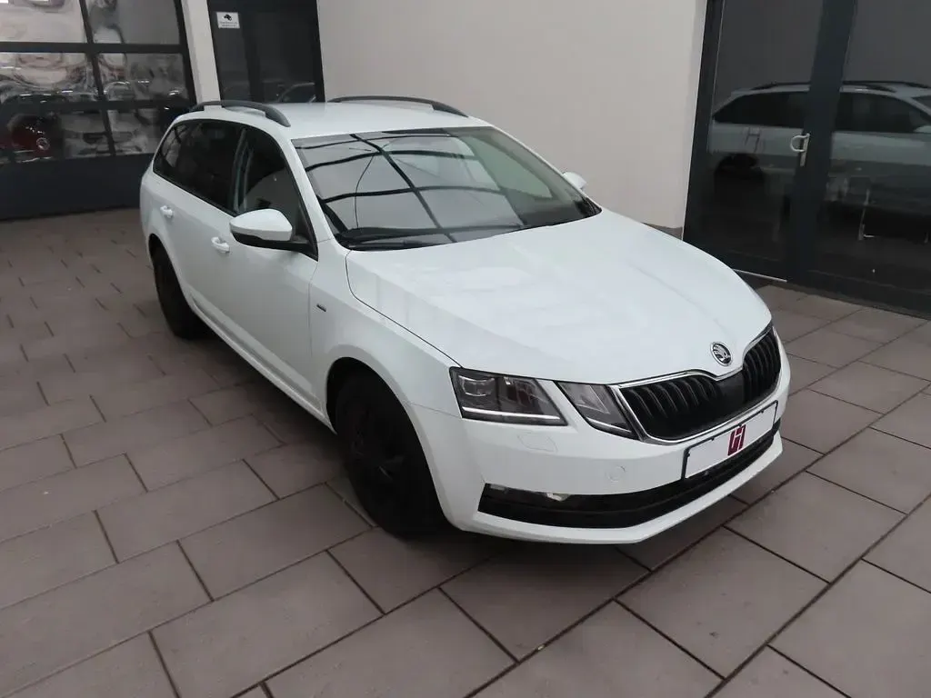 Gebraucht Skoda Octavia 150 PS (110 kW) 2018 Weiß Limousine