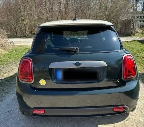 Gebraucht Mini Cooper SE Resolute Edition 135 kW (184 PS) 2022 Grün Kleinwagen