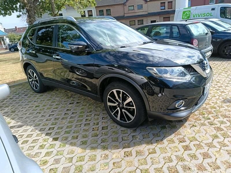 Gebraucht Nissan X-Trail Tekna 177 PS (130 kW) 2017 Schwarz SUV