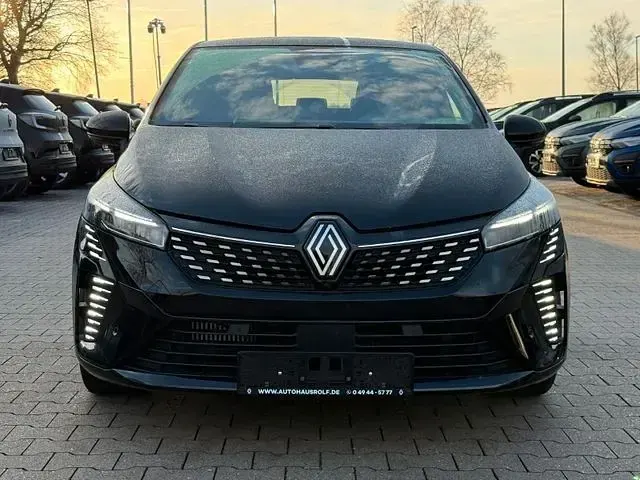 Używany Renault Clio V Techno 90 KM (66 kW) 2025 Czarny Hatchback