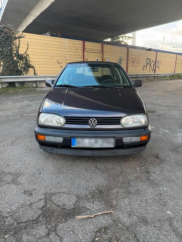 Violet Gebraucht 1993 VW Golf III Kleinwagen | 1.950 € - Bild 1/4