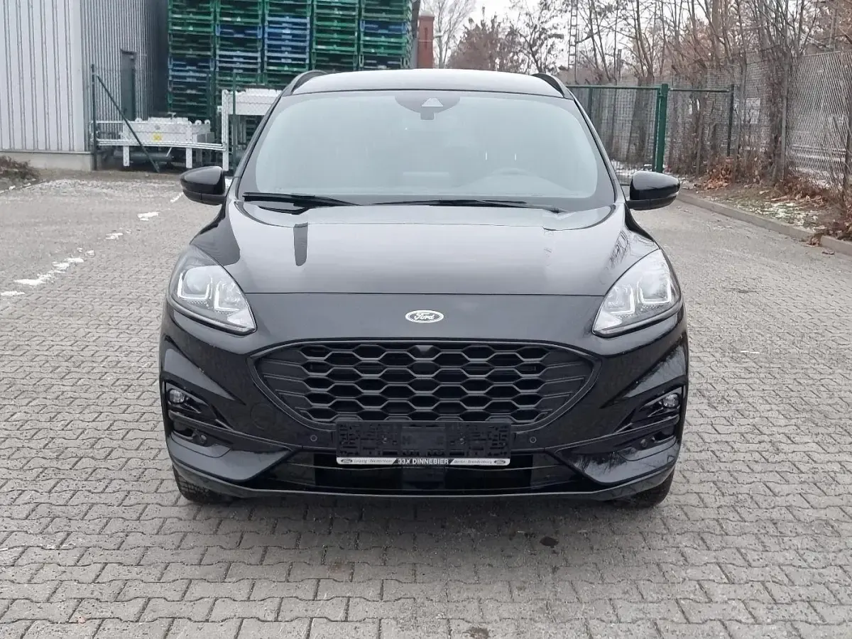 Gebraucht Ford Kuga ST-Line 224 PS (164 kW) 2022 Schwarz SUV