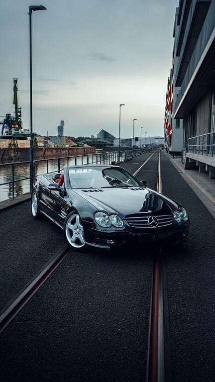 Schwarz Gebraucht 2002 Mercedes SL500 AMG Cabrio | 19.300 € (Etwas zu teuer) - Bild 1/4