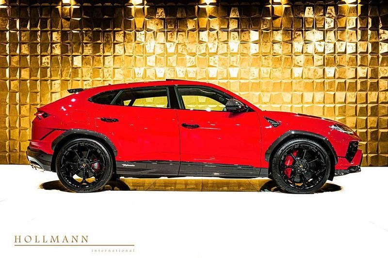 Neu Lamborghini Urus 666 PS (489 kW) 2026 Rot SUV