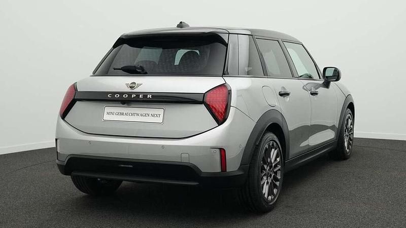 Gebraucht Mini Cooper Classic 156 PS (114 kW) 2024 Grau Kleinwagen