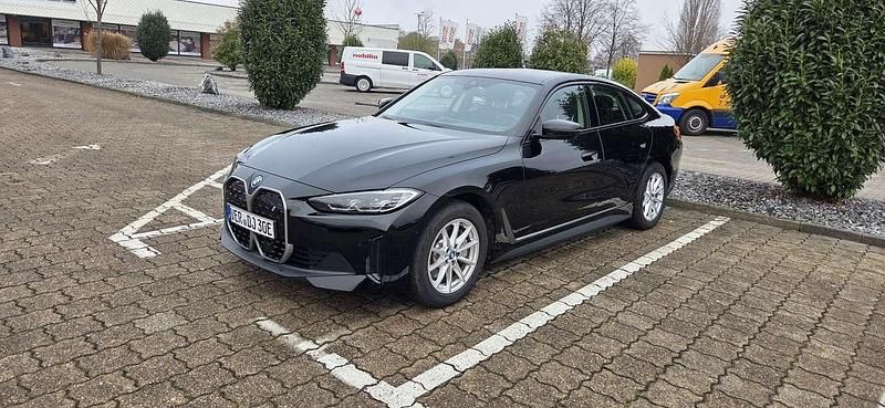 Gebraucht BMW i4 210 kW (286 PS) 2023 Schwarz Limousine