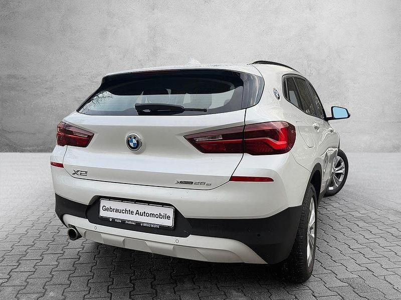 Gebraucht BMW X2 Advantage 220 PS (161 kW) 2021 Mineralweiß SUV