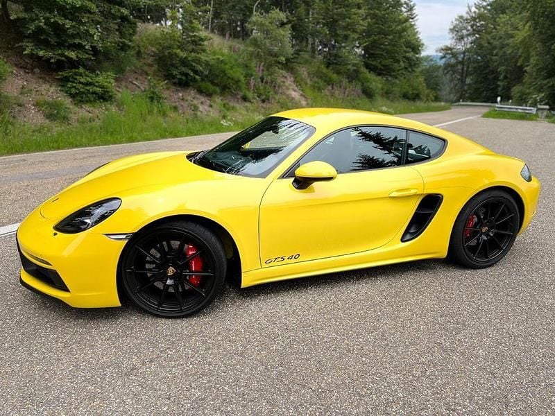 Gelb Gebraucht 2023 Porsche Cayman GTS Coupé | 94.178 € (Teuer) - Bild 1/4