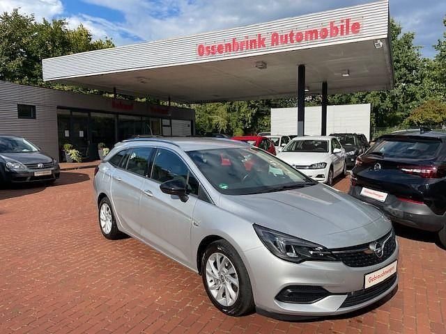 Silber (metallic) Gebraucht 2022 Opel Astra Kombi | 14.990 € (Superpreis) - Bild 1/4