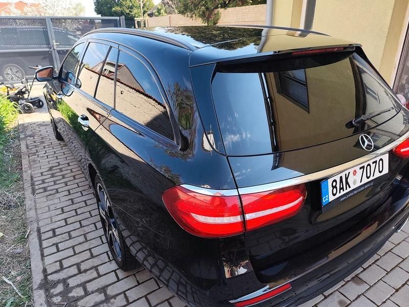 Gebraucht Mercedes E350 258 PS (189 kW) 2018 Schwarz Limousine