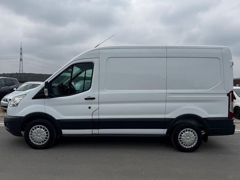 Second-hand Ford Transit 155 CP (114 kW) 2015 Alb Monovolum