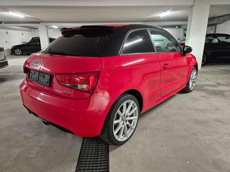 Gebraucht Audi A1 Ambition 185 PS (136 kW) 2014 Misanorot Kleinwagen