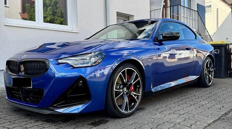 Blau Gebraucht 2023 BMW M240 M Sport Coupé | 48.799 € (Fairer Preis) - Bild 1/4