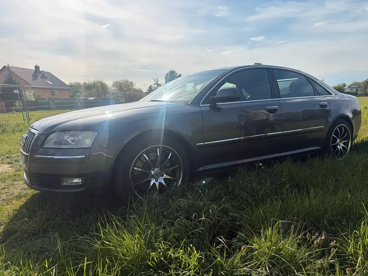 Gebraucht Audi A8 350 PS (257 kW) 2008 Grau Limousine