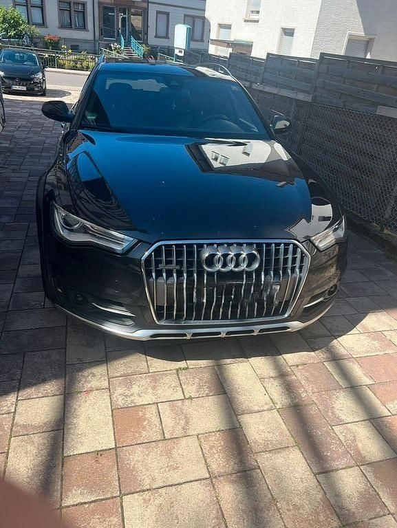 Grau Gebraucht 2016 Audi A6 Allroad Sport Kombi | 13.740 € (Superpreis) - Bild 1/4