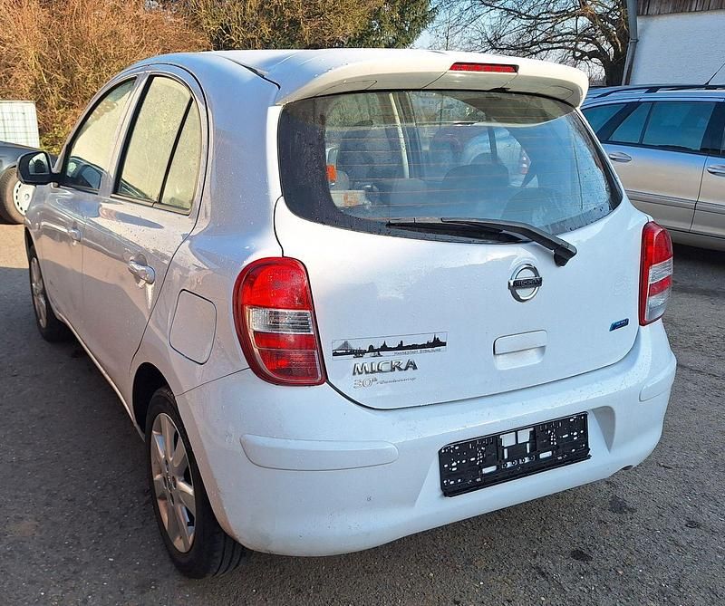 Gebraucht Nissan Micra 80 PS (58 kW) 2013 Weiß Kleinwagen