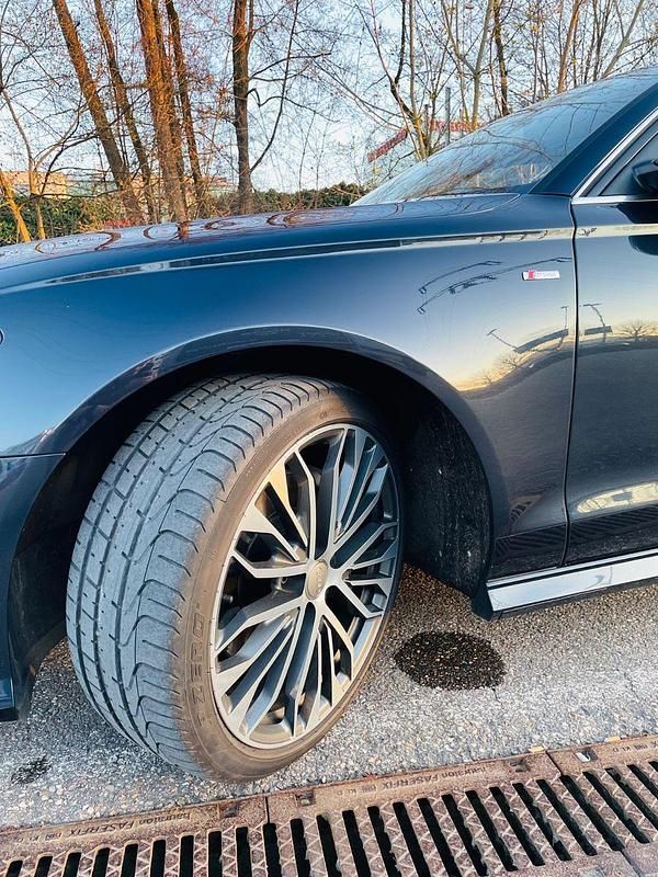 Gebraucht Audi A6 Ambiente 272 PS (200 kW) 2017 Blau Kombi