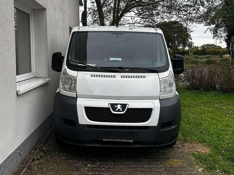 Gebraucht Peugeot Boxer 120 PS (88 kW) 2008 Weiß Van