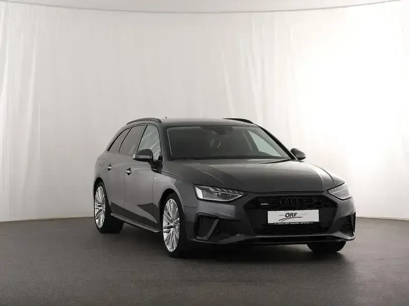 Gebraucht Audi A4 Competition 204 PS (150 kW) 2022 Daytonagrau perleffekt Kombi