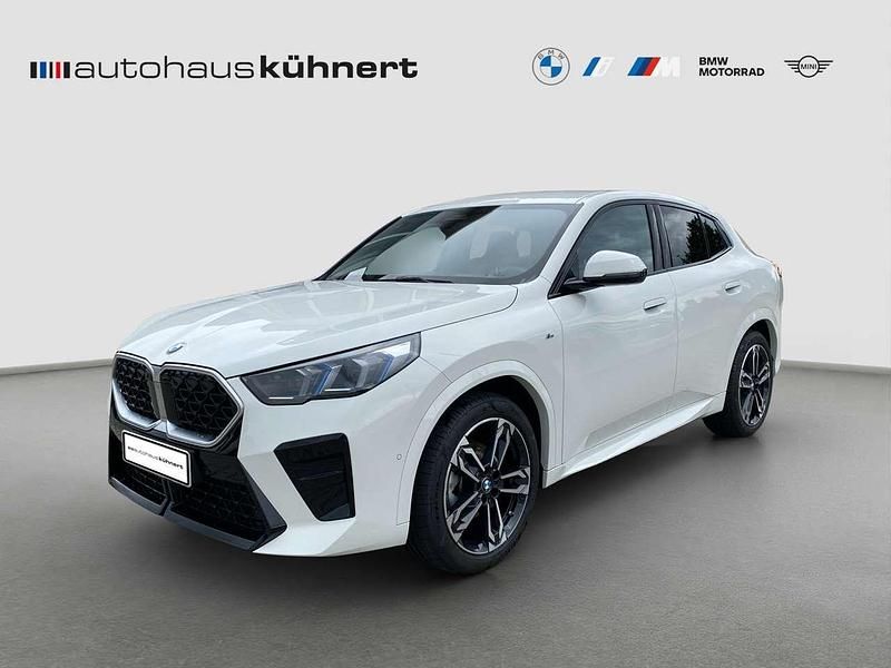 Weiß Gebraucht 2024 BMW X2 M Sport SUV | 45.455 € - Bild 1/4
