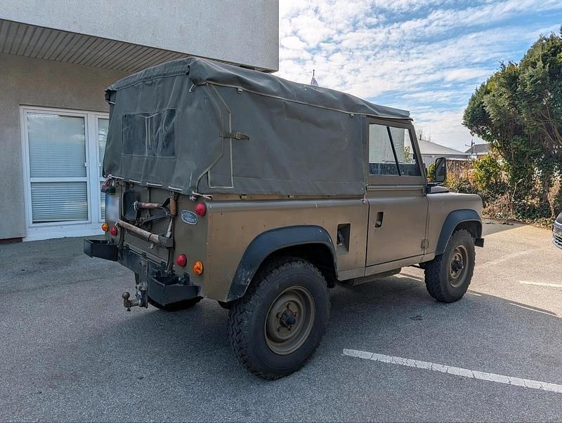 Gebraucht Land Rover Defender 68 PS (50 kW) 1986 SUV