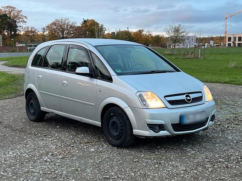 Gebraucht Opel Meriva 105 PS (77 kW) 2007 Silber Van / Kleinbus