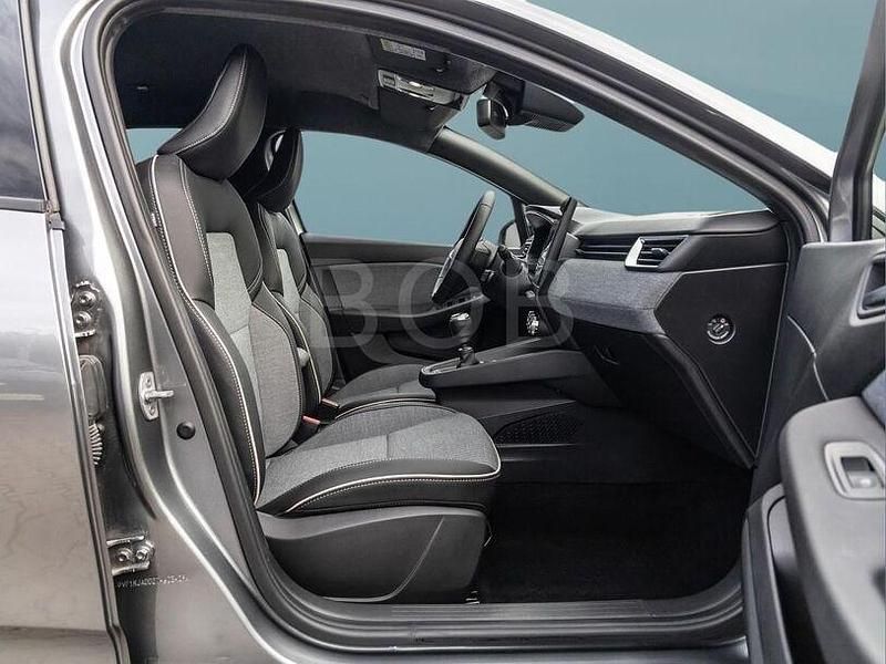 Gebraucht Renault Clio V Techno 90 PS (66 kW) 2025 Grau Kleinwagen