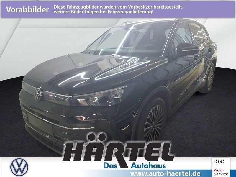 Grenadillschwarz (black), metallic Gebraucht 2025 VW Tiguan Goal SUV | 34.800 € (Guter Preis) - Bild 1/4