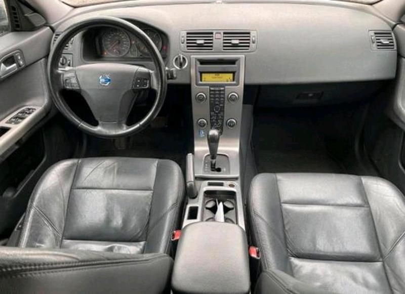 Gebraucht Volvo V50 180 PS (132 kW) 2008 Braun Kombi