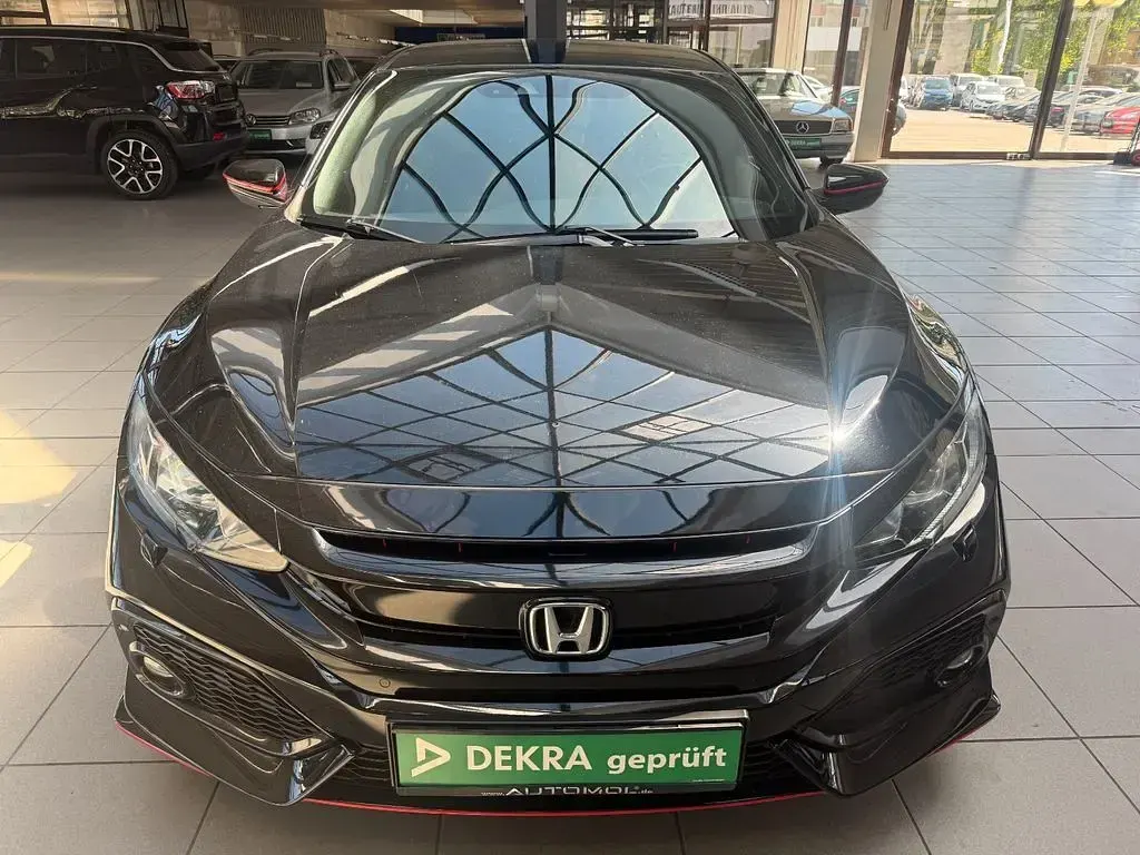Occasion Honda Civic Dynamic 126 ch (92 kW) 2019 Noir Berline