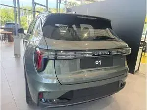 Neu Lynk & Co 01 280 PS (205 kW) 2026 Schwarz (schwarz) SUV