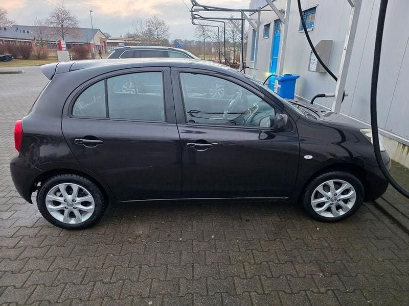 Gebraucht Nissan Micra Acenta 80 PS (58 kW) 2015 Violet Kleinwagen