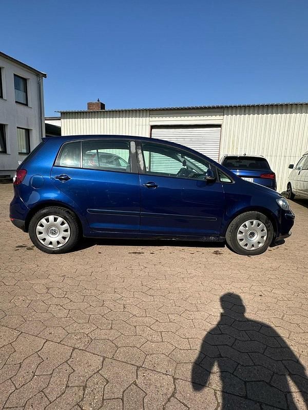Gebraucht VW Golf Plus 85 PS (62 kW) 2005 Blau Van / Kleinbus