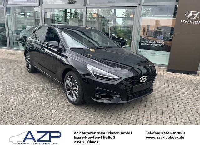 Abyss black Neu 2025 Hyundai i30 Advantage Limousine | 26.980 € (Fairer Preis) - Bild 1/4