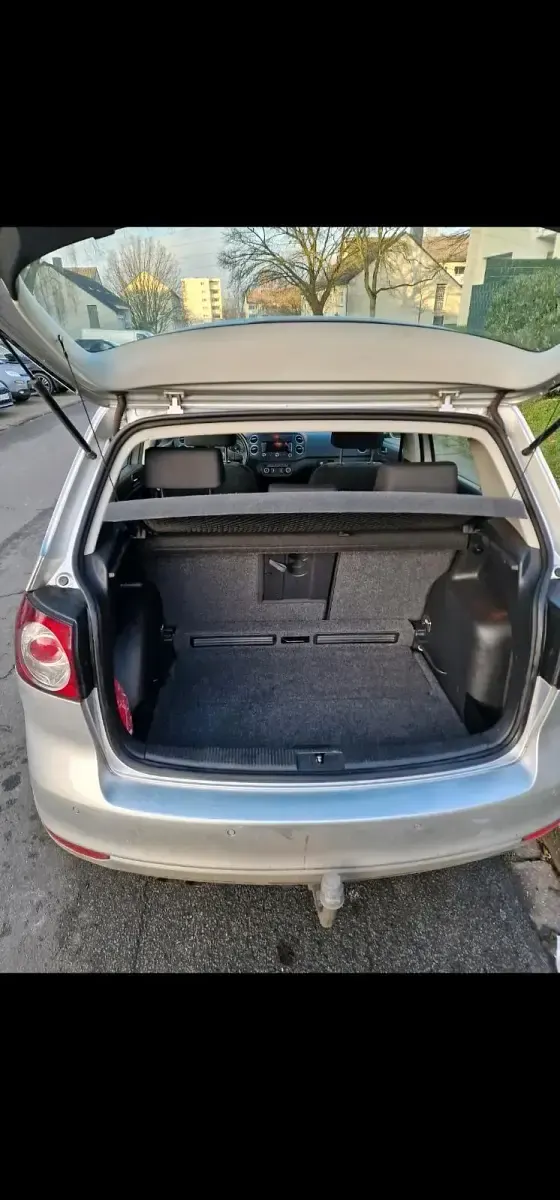 Gebraucht VW Golf Plus Cross 122 PS (89 kW) 2010 Silber Kleinwagen