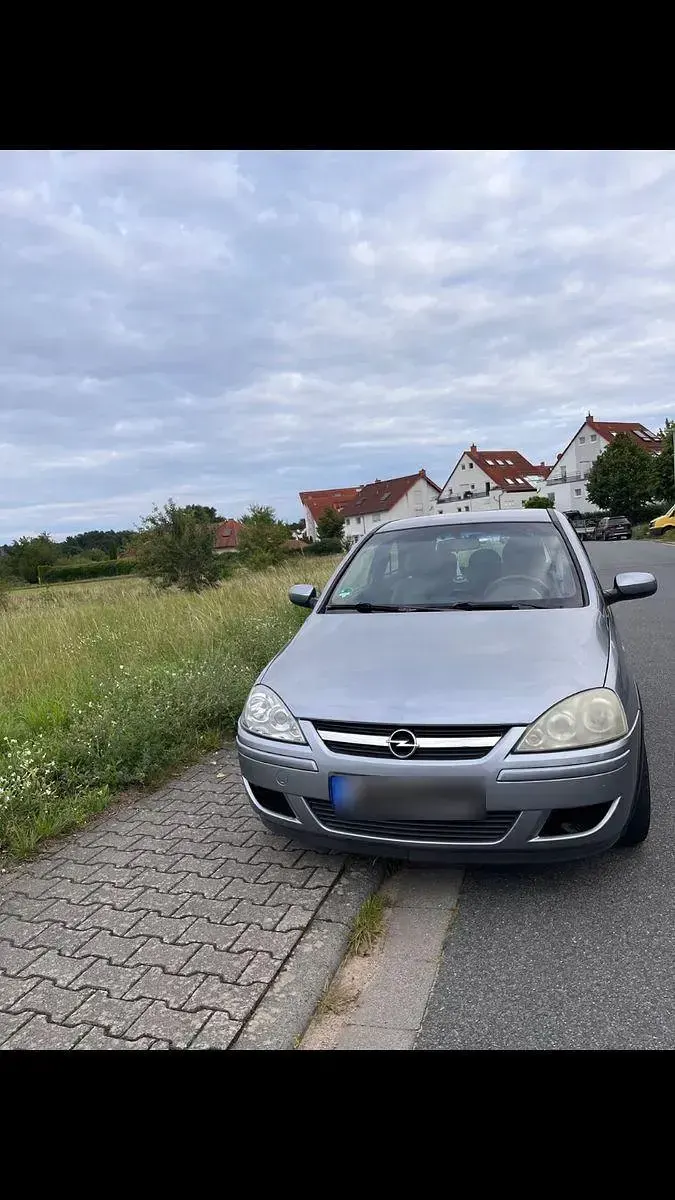 Gebraucht Opel Corsa 80 PS (58 kW) 2005 Kleinwagen