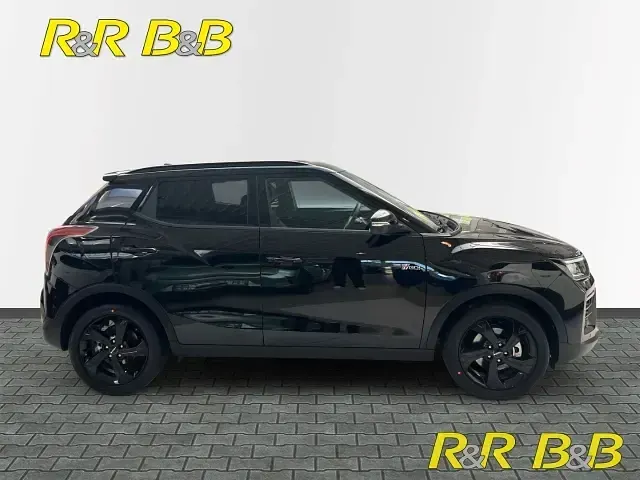 Neu KGM Tivoli 163 PS (119 kW) 2026 Schwarz SUV