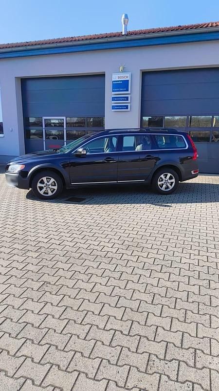 Gebraucht Volvo XC70 Summum 215 PS (158 kW) 2009 Andere farben Kombi