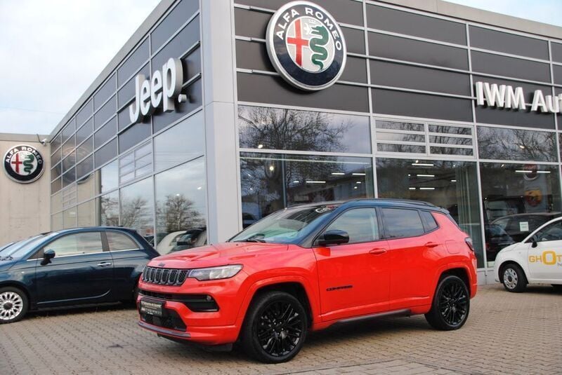 Colorado red / dach schwarz Gebraucht 2022 Jeep Compass SUV | 18.690 € (Superpreis) - Bild 1/4