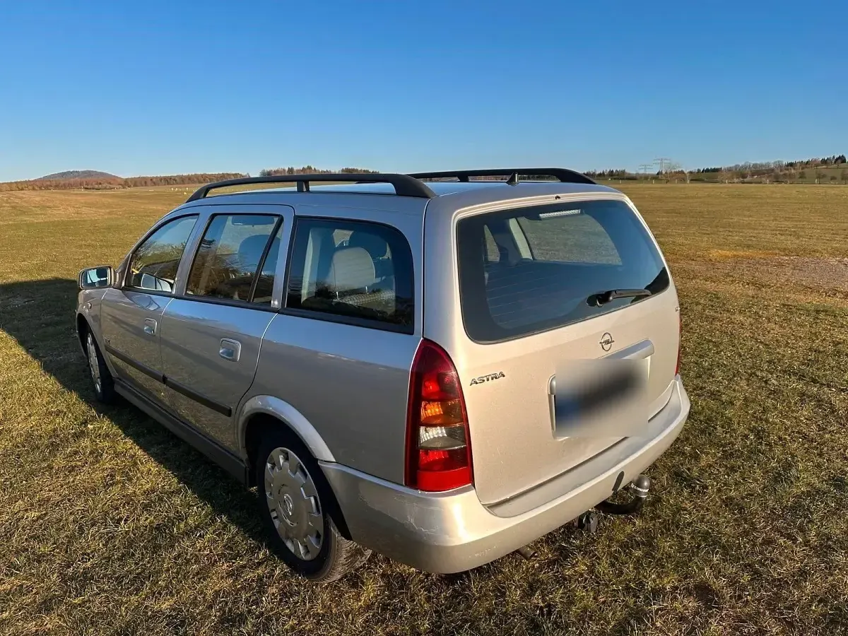 Gebraucht Opel Astra Njoy 84 PS (61 kW) 2003 Grau Kombi