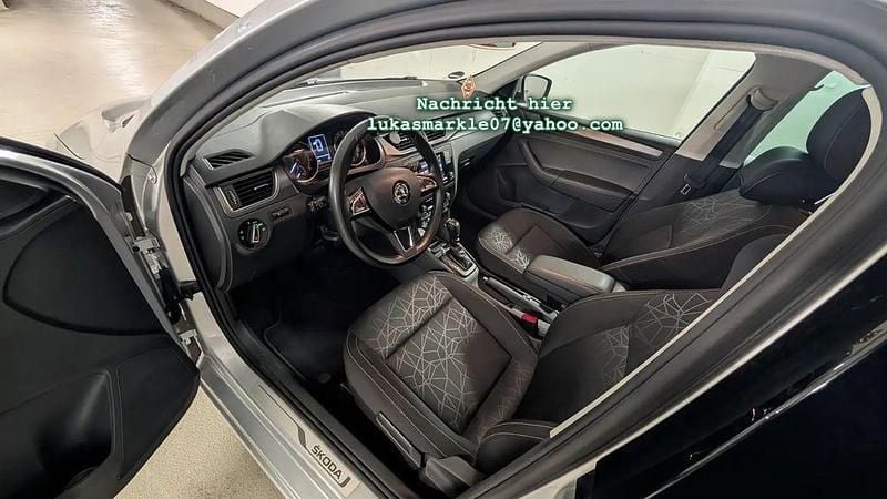 Gebraucht Skoda Rapid Active 95 PS (69 kW) 2018 Grau Kleinwagen