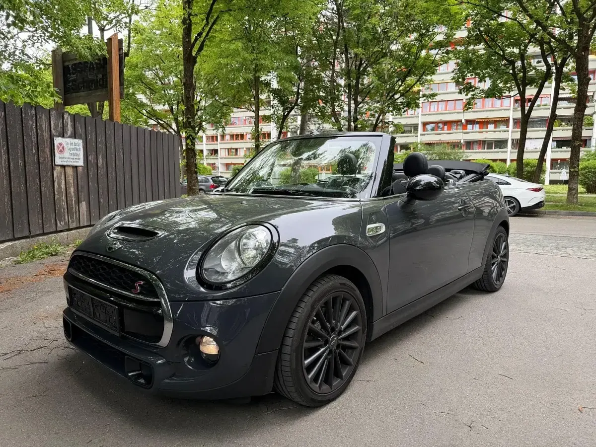 Käytetty Mini Cooper S Cabriolet 192 HP (141 kW) 2017 Harmaa Avoauto