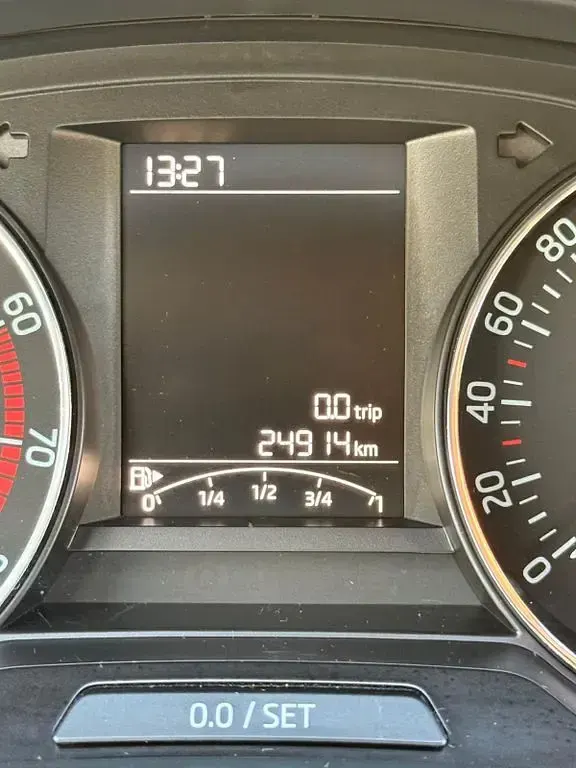 Gebraucht Skoda Rapid 90 PS (66 kW) 2016 Weiß Kleinwagen