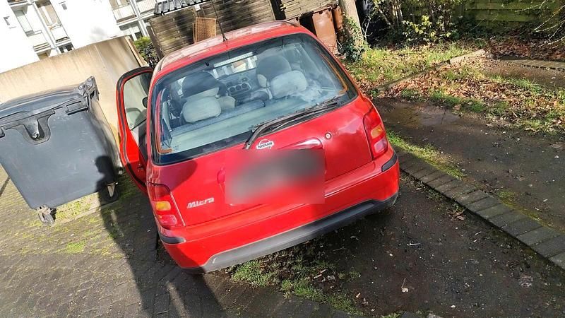 Gebraucht Nissan Micra 50 PS (36 kW) 2000 Rot Kleinwagen