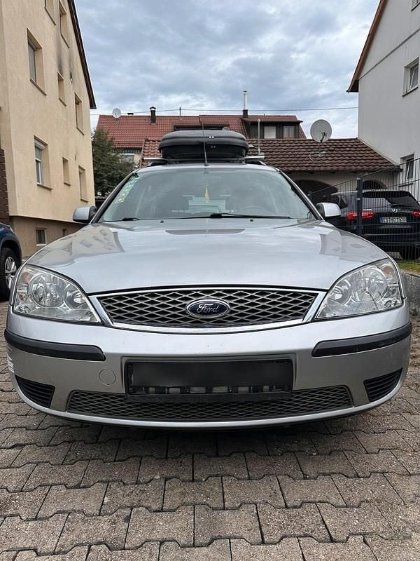 Grau Gebraucht 2005 Ford Mondeo Titanium Kombi | 1.280 € (Guter Preis) - Bild 1/4
