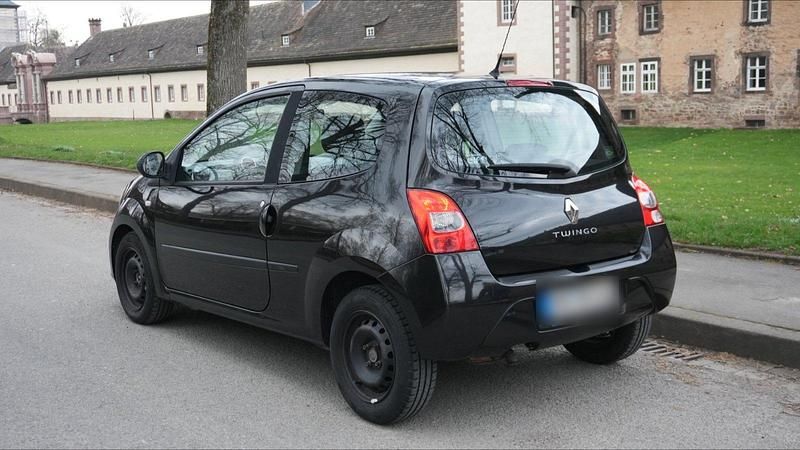 Second-hand Renault Twingo Dynamique 75 CP (55 kW) 2007 Negru Hatchback