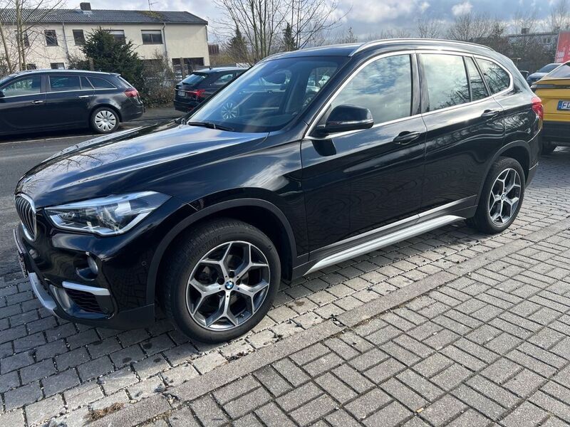 Schwarz Gebraucht 2018 BMW X1 xLine SUV | 15.999 € (Fairer Preis) - Bild 1/4