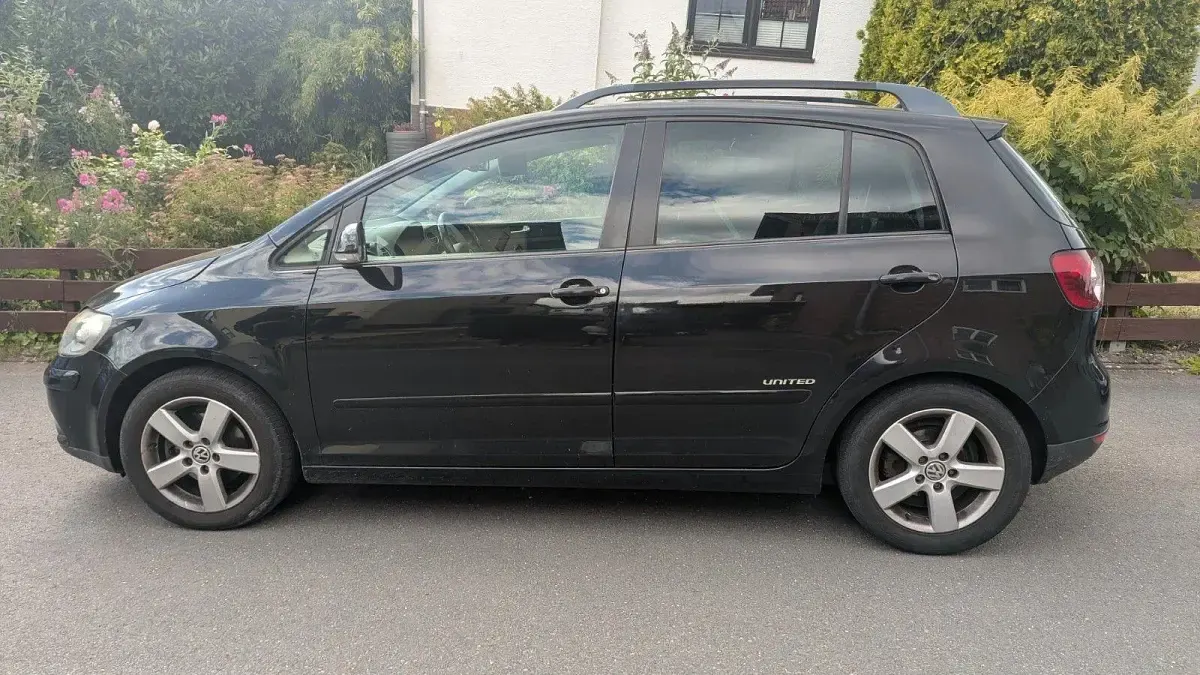 Gebraucht VW Golf V Edition 102 PS (75 kW) 2008 Schwarz Kleinwagen