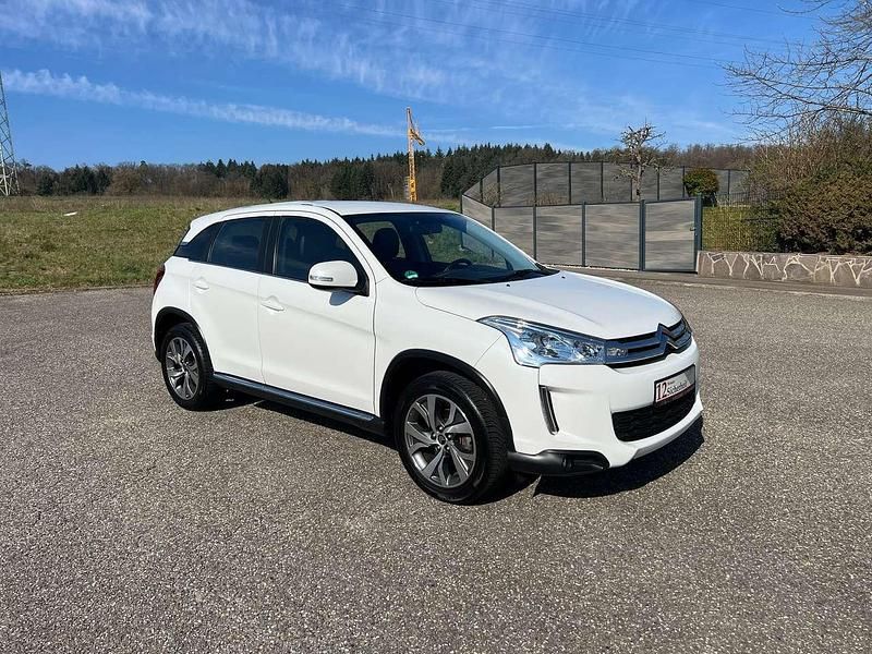 White pearl/metallic Gebraucht 2012 Citroën C4 Aircross Comfort SUV | 9.290 € (Fairer Preis) - Bild 1/4