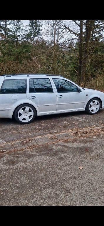 Gebraucht VW Golf IV Highline 101 PS (74 kW) 2002 Weiß Kombi